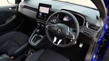Renault Clio E-Tech - interior